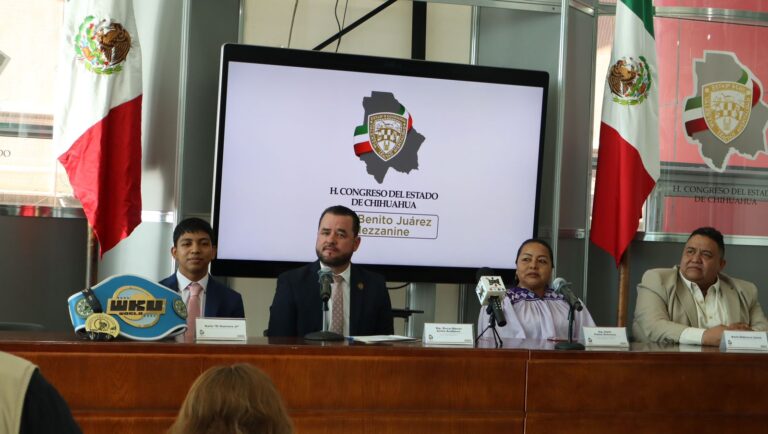 Reconoce Comisión de Educación y Deporte del Congreso del Estado de Chihuahua a Carlos Ontiveros campeón mundial de Kick Boxing
