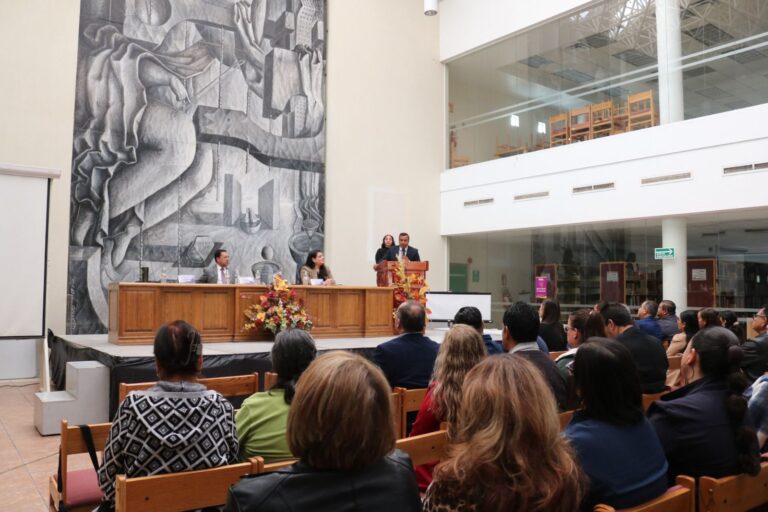 Celebra UACH 2.º Foro de Bibliotecas «José David Burrola Landeros»