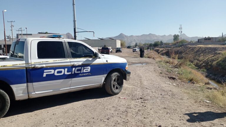 Encuentran cuerpo semidesnudo en arroyo de la Homero