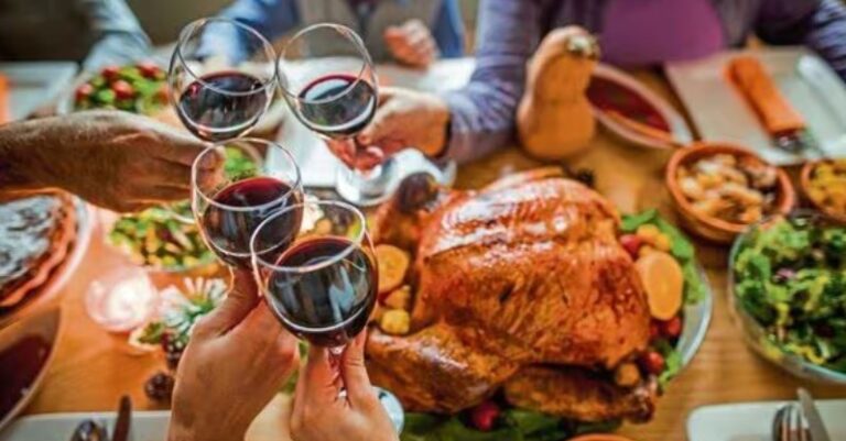 ¿Es día de descanso este 28 de noviembre por el Thanksgiving en México?