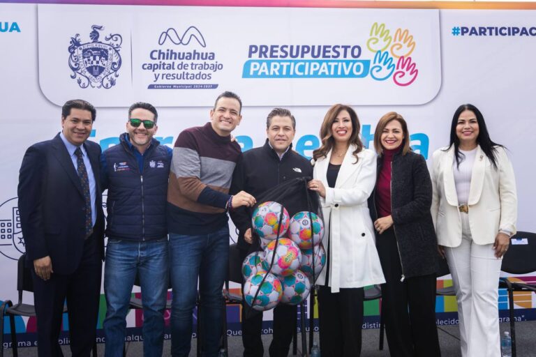 Entrega alcalde Bonilla rehabilitación de cancha 7×7 en COBACH 4