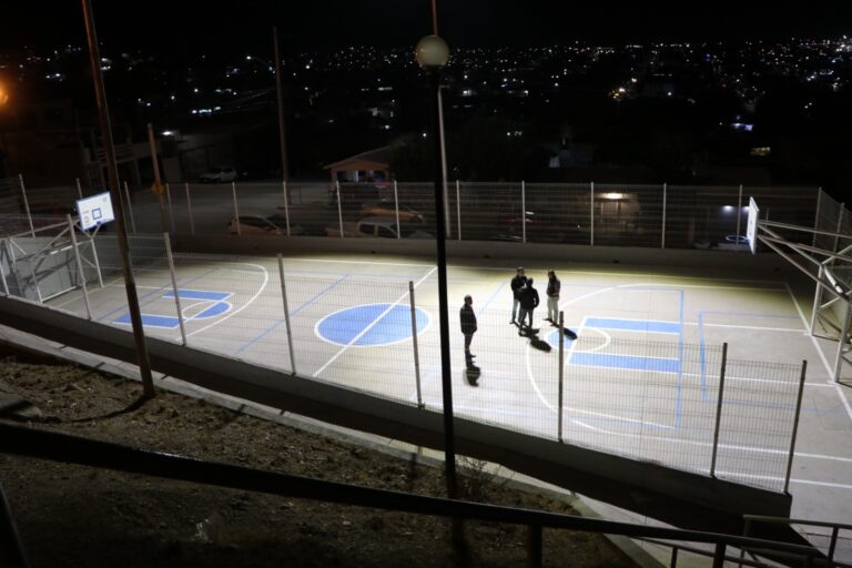 Rehabilita Municipio centro comunitario “Cerro de la Cruz” para nueva escuela de lucha libre