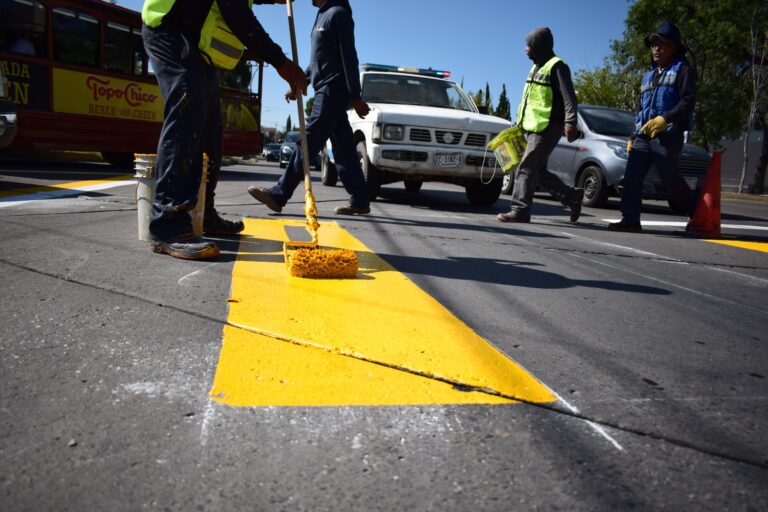 Pintó Municipio más de 200 mil metros lineales de guiones en calles y vialidades de la capital