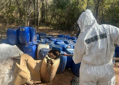 Personal de la Armada de México localizó y neutralizó un laboratorio clandestino en el estado de Sinaloa