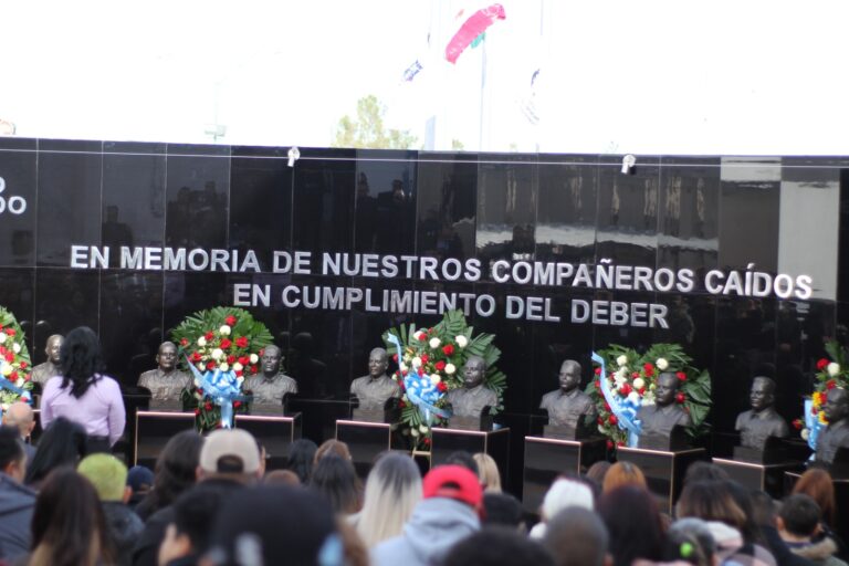 Reconoce SSPE en homenaje póstumo a oficiales caídos en el cumplimiento de su deber