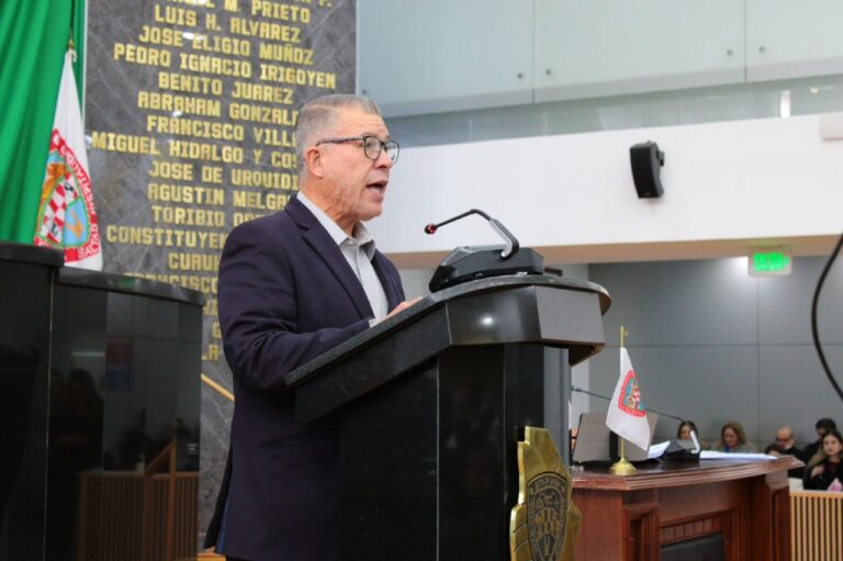 Exigen Diputados PAN solución inmediata a crisis de productores lecheros en Chihuahua