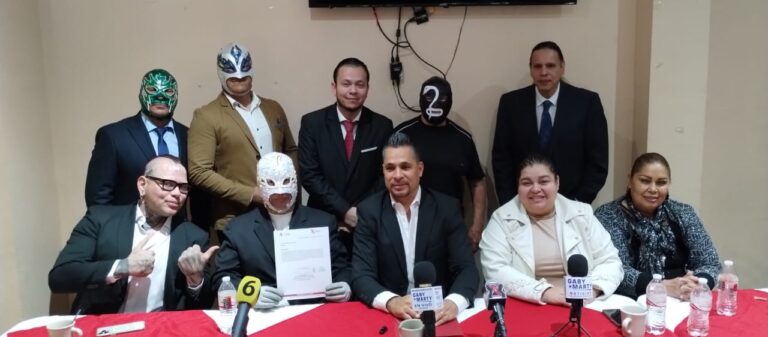 Ratifican a Ráfaga como comisionado de Lucha Libre