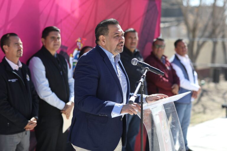 Mejora el Municipio la infraestructura del CAM 7506  Martes 25 de Febrero del 2025