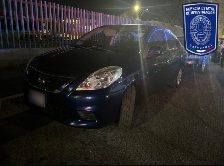 Recuperan AEI y DSPM vehículo robado en la calle Doblado