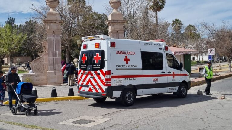 Murió hombre de infarto mientras caminaba en el Parque Lerdo