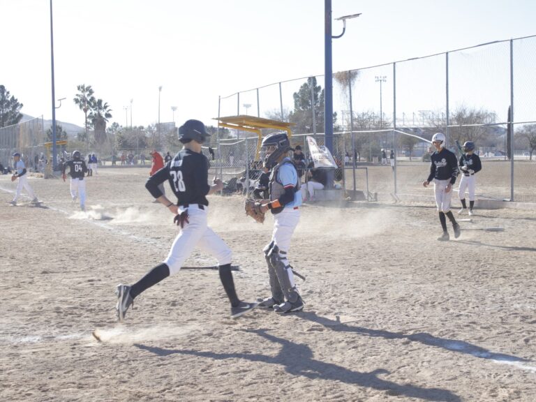 Impulsa Gobierno Municipal a más de 450 representantes del deporte local con apoyos