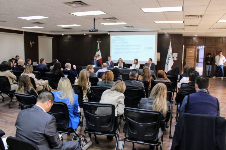 Firma Municipio y AMPI convenio para brindar mayor certeza jurídica a trámites inmobiliarios