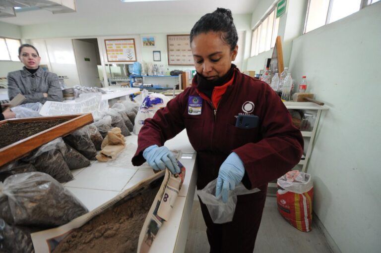 Invita la UACH a participar en el Primer Encuentro «La Ciencia en manos de las Mujeres»