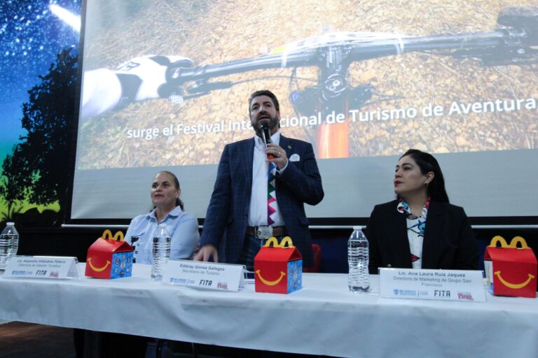Realiza Turismo mesas de trabajo con los organizadores de eventos del FITA 2025