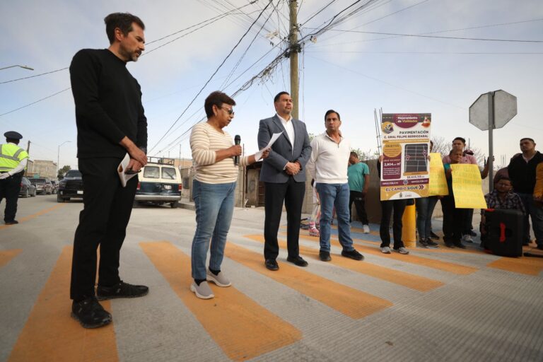 Entrega alcalde Pérez Cuéllar calle General Felipe Berriozábal