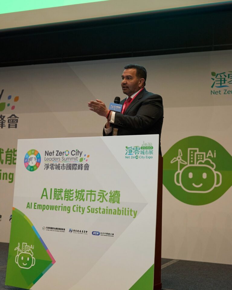 Promociona Cruz Pérez Cuéllar inversiones de Asia en Ciudad Juárez