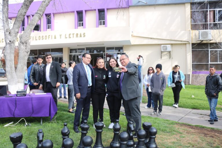 Torneo de Ajedrez Rápido conmemora el 70 aniversario de la UACH