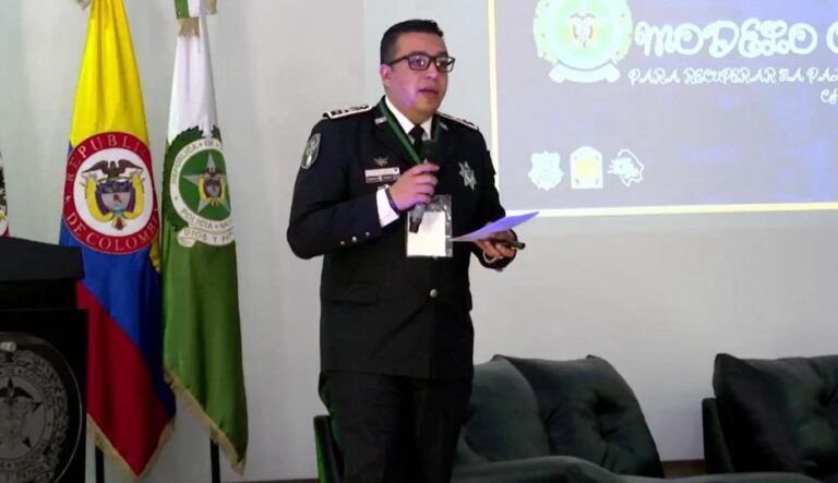 Presenta SSPE modelo de seguridad Centinela en congreso internacional en Colombia