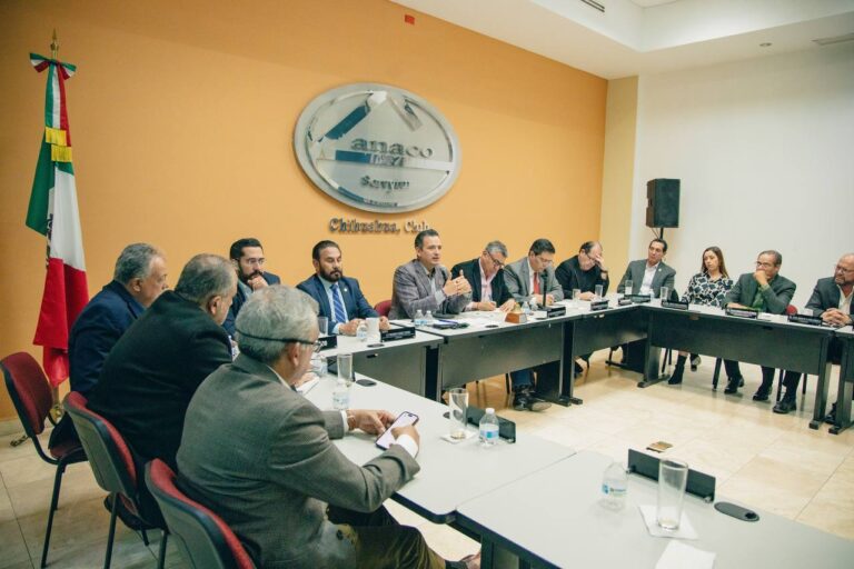 Participa alcalde Bonilla en Sesión del Consejo Directivo de CANACO con presentación del PMD