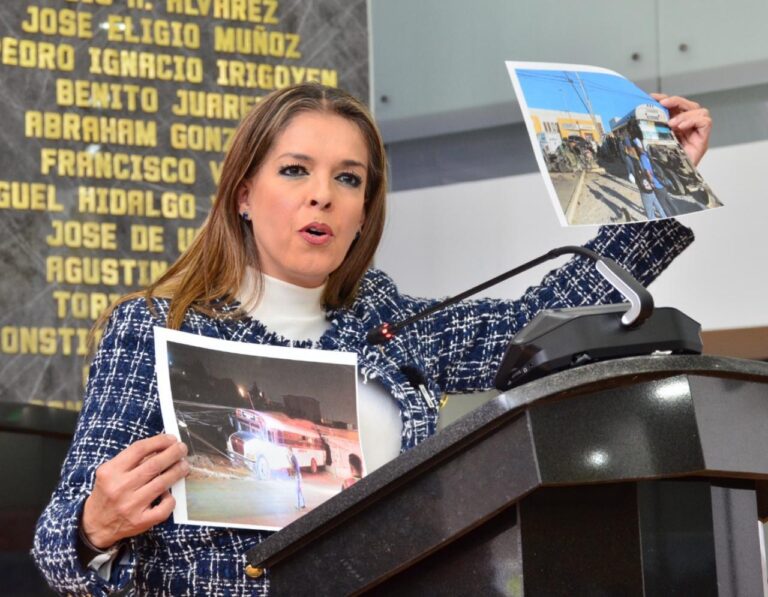 El uso de camiones piratas y en mal estado debe ser considerado delito; Xóchitl Contreras