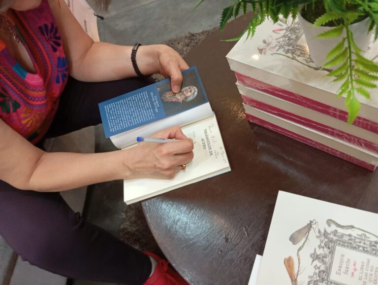 Libros del PECH ya disponibles en bibliotecas municipales y en el extranjero