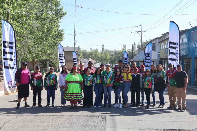 Participan más de 180 ciclistas en Reto Rarámuri MTB 2025 en el Pueblo Mágico de Guachochi