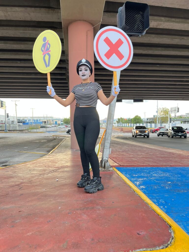 Informa SSPE sobre nueva Ley de Movilidad a través de volanteo