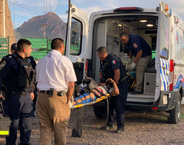 Cae migrante hondureño de tren en movimiento en la Pacheco