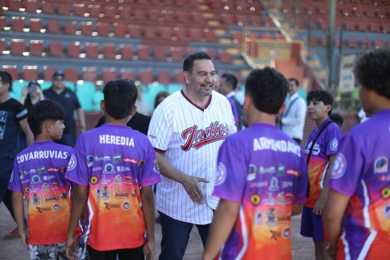 Desea Presidente Municipal éxito a beisbolistas que participarán en el Cal Ripken