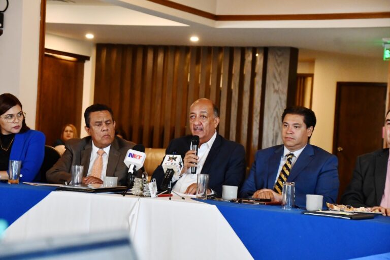 Presenta SEyD acciones y avances en beneficio de la comunidad estudiantil