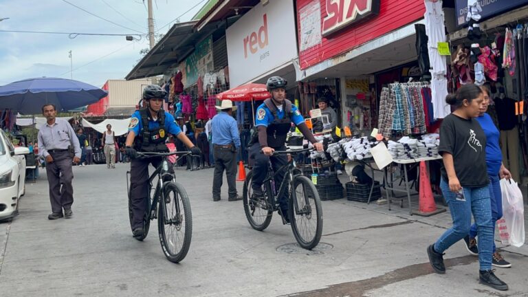 Agentes Beta de la DSPM mantienen vigilancia en zona comercial del Centro