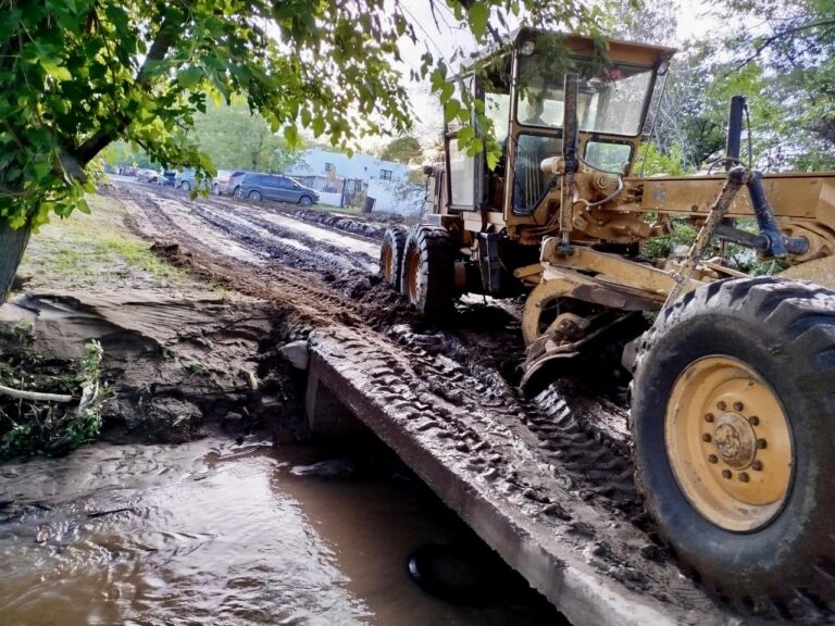 Atiende Obras Públicas incidencias por lluvias en Casas Grandes