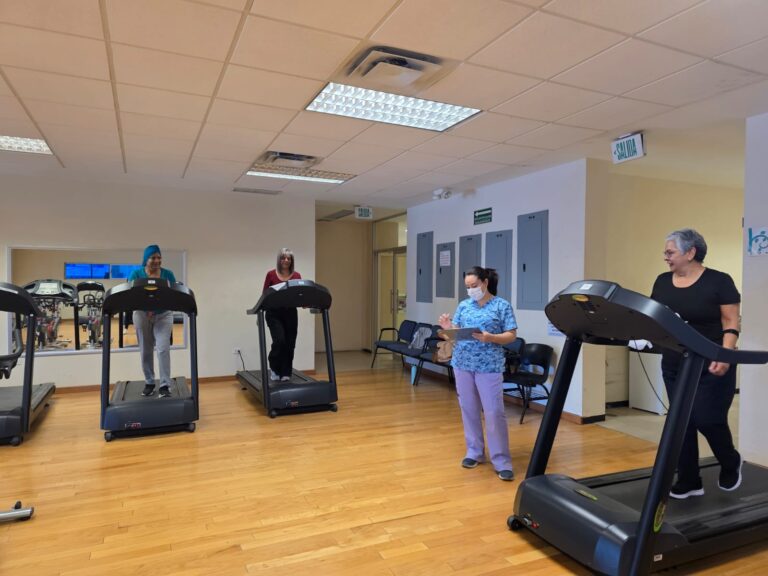 Investigadora UACH diseña exitoso programa para mitigar secuelas de la quimioterapia.