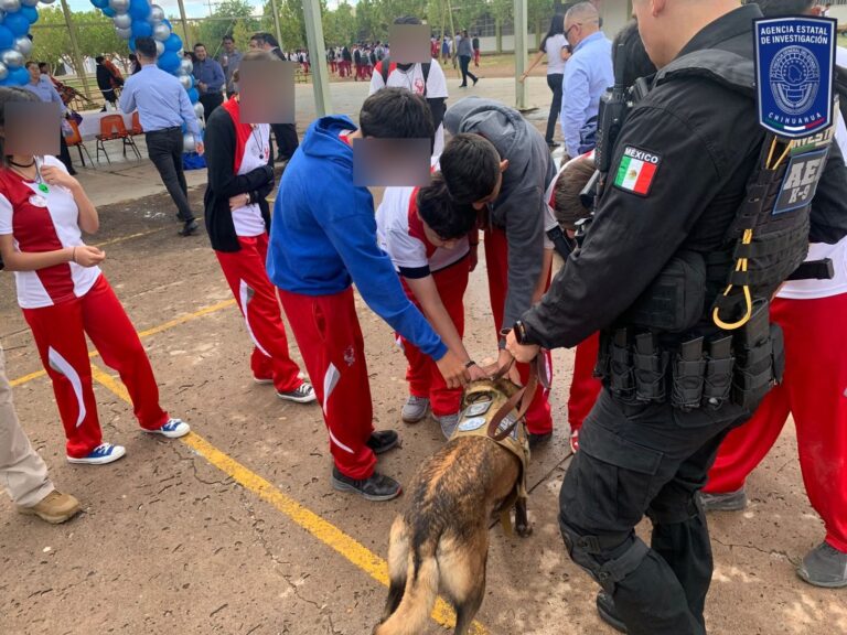 Presente GOECHI en arranque del ciclo escolar 2025-2026 en escuela secundaria de Nuevo Casas Grandes