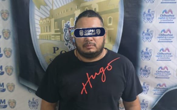 Aseguran a automovilista por poner en riesgo a conductores