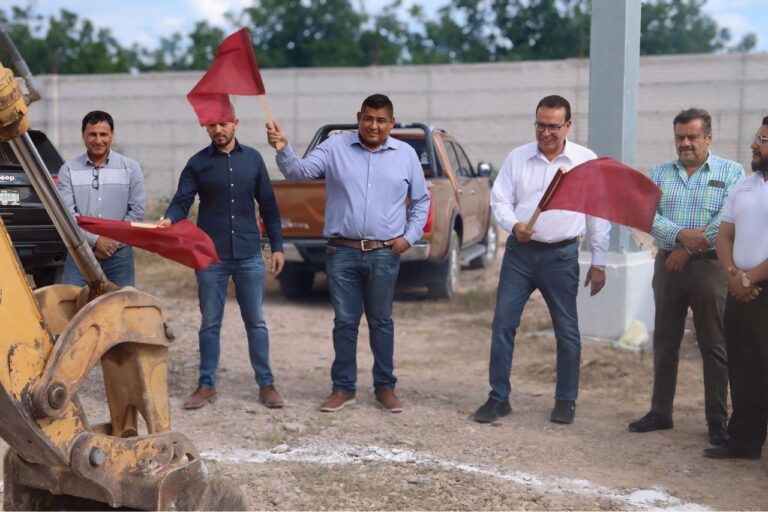 Inician JCAS y JMAS Jiménez construcción de red de agua potable y alcantarillado