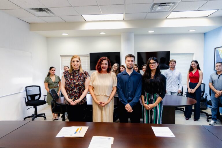 Ingeniero Aeroespacial egresado de la UACH logra tres títulos profesionales en diferentes países.