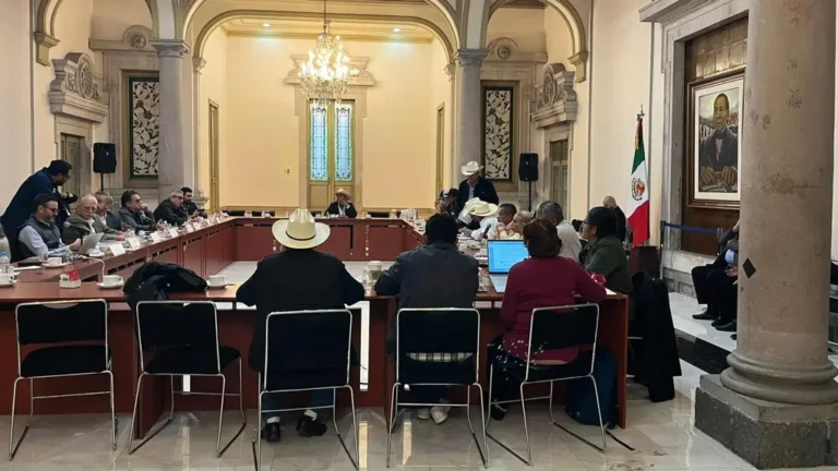 Transportistas y Agricultores Levantan Bloqueos en Carreteras de México: «Alcanzamos un Acuerdo»