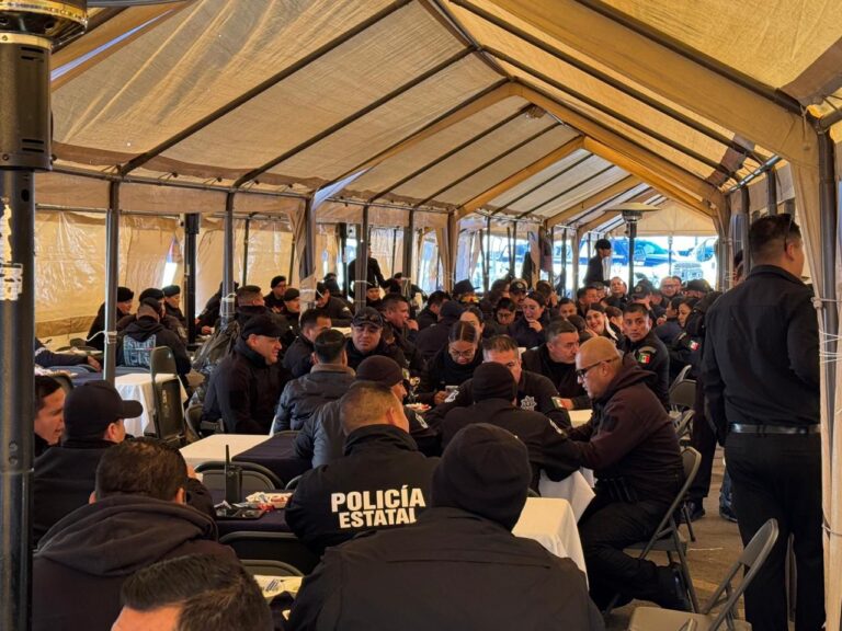 Conmemora SSPE el Día Internacional del Policía con tradicional menudiza en Ciudad Juárez