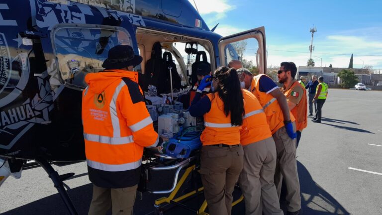 Realiza Estado primer traslado aeromédico del año