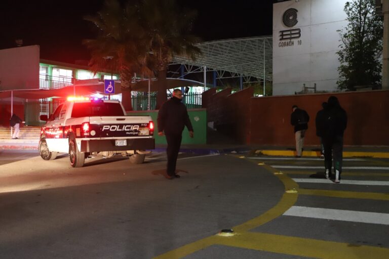 Acerca Policía Municipal a estudiantes y usuarias de transporte público el programa “Siempre Acompañadas”