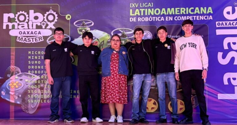 Logran estudiantes del Cecytech pase a mundial de robótica en Missouri