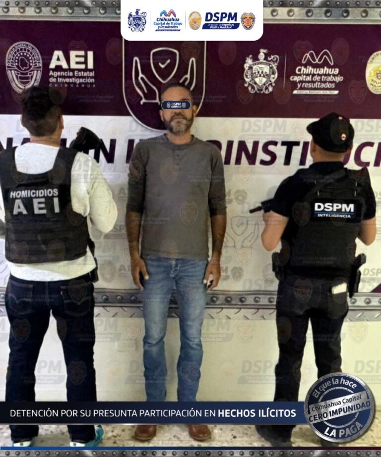 En acción conjunta, DSPM-AEI recuperan aquí Mercedes robado en Sinaloa