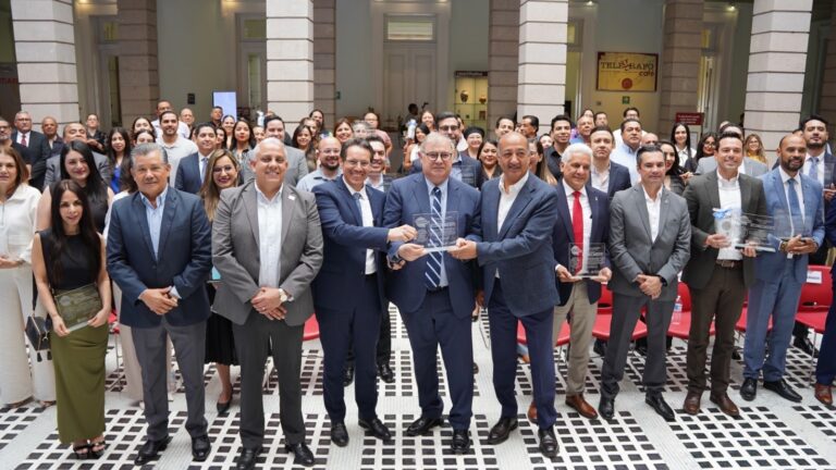 Inicia SFP campaña de Declaración Patrimonial 2026 con premiación y entrega de reconocimientos