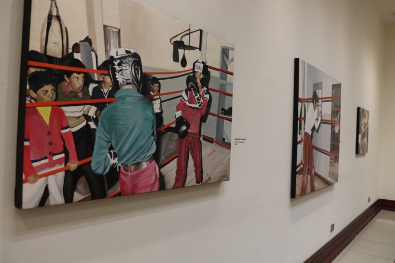 Inaugura UACH exposición pictórica “Póstumo”, de Magdaleno