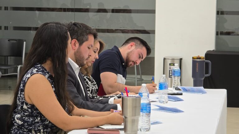 Concluye Municipio diplomado para fortalecer liderazgo en jóvenes